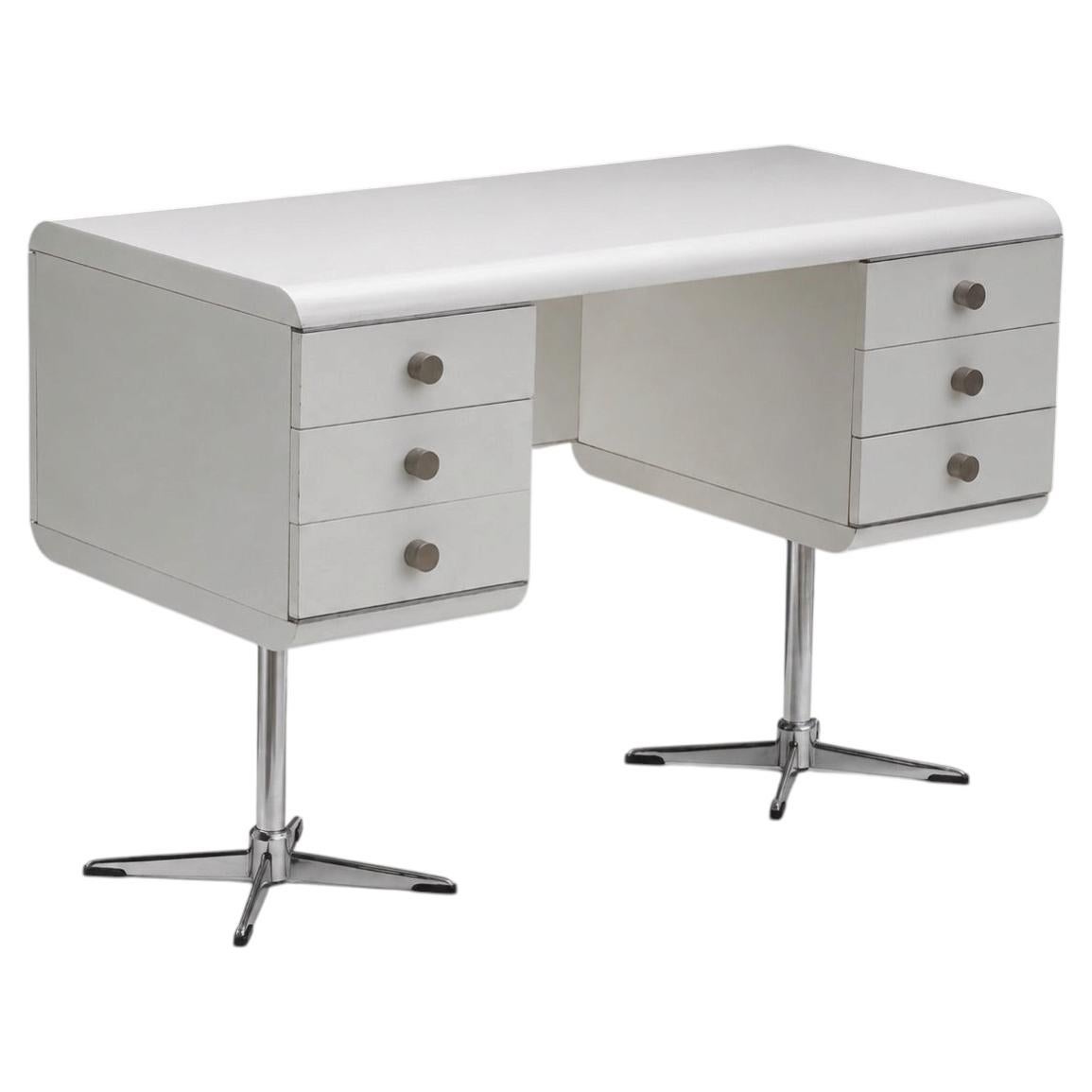 A MID-CENTURY-MODERN SPACE-AGE DESK, France 1960 For Sale