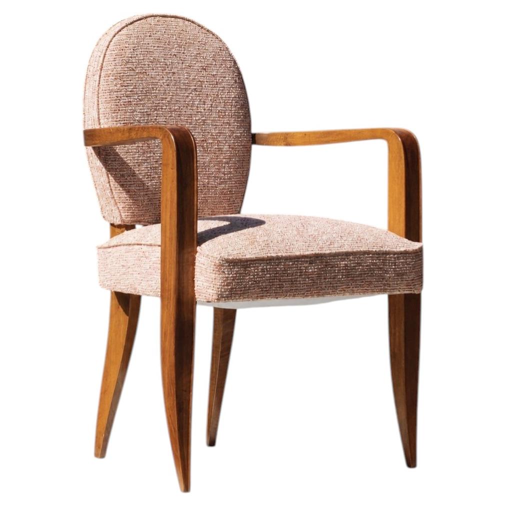What is a nesting chair?