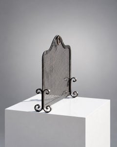 Una struttura per paravento in ferro battuto in stile neoclassico-brutalista, stile Arts & Crafts, Francia, 1950