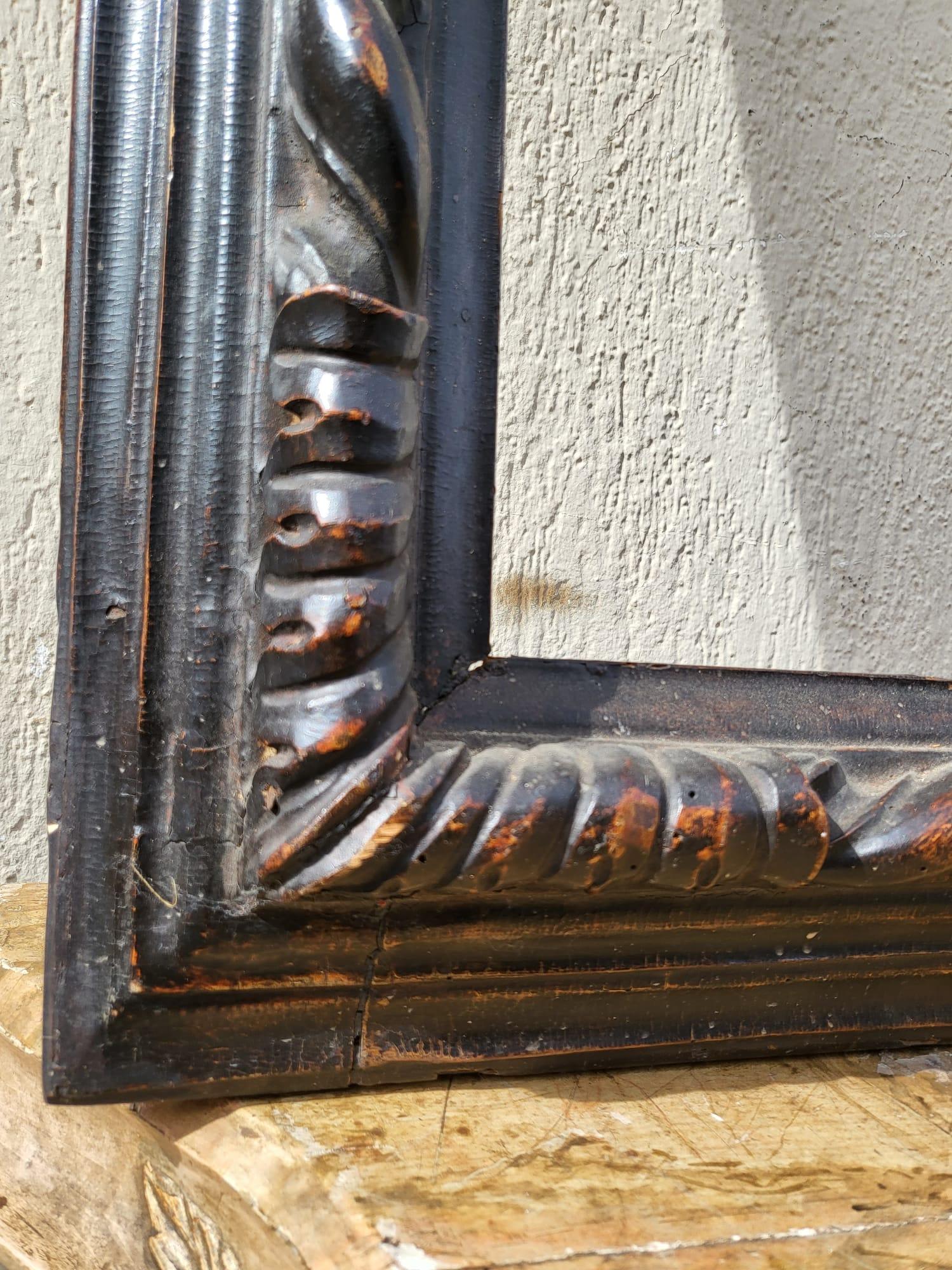 18th Century and Earlier Carved Wooden Frame, 17th Century For Sale
