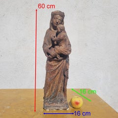 Madonna con Bambino in pietra calcarea scolpita, in stile gotico francese del XV secolo – Champagne o Lor