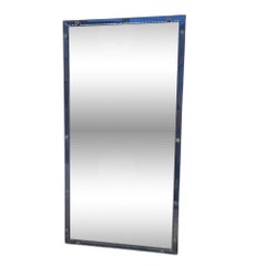 Großer italienischer Wandspiegel aus getöntem blauem Glas im Mid-Century-Modern-Stil, 1970er Jahre