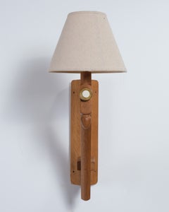 Guillerme et Chambron Sculptural Oak Wall Light, France, circa 1960s