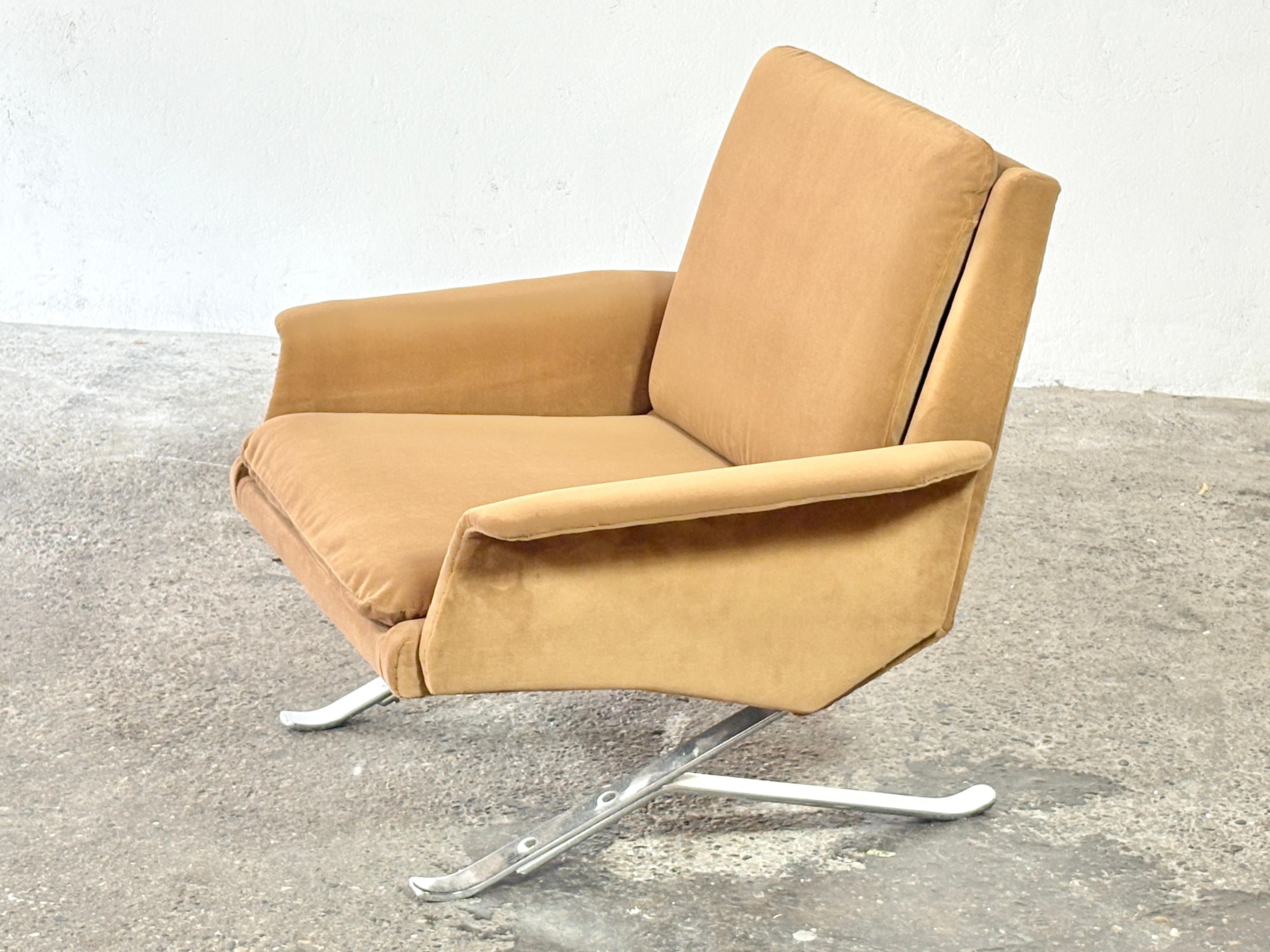 Ein Paar Sessel mit Kufengestell, entworfen von Arnold Bode für Tectaform 1950er Jahre im Angebot 3