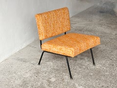 Silla FK31 de diseño minimalista, creada por Florence Knoll para Knoll International