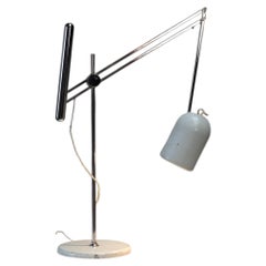 Lampada italiana dal design scultoreo di Reggiani