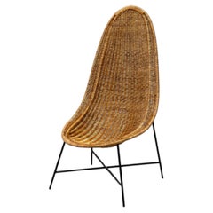 Sculptural Italian rattan lounge chair