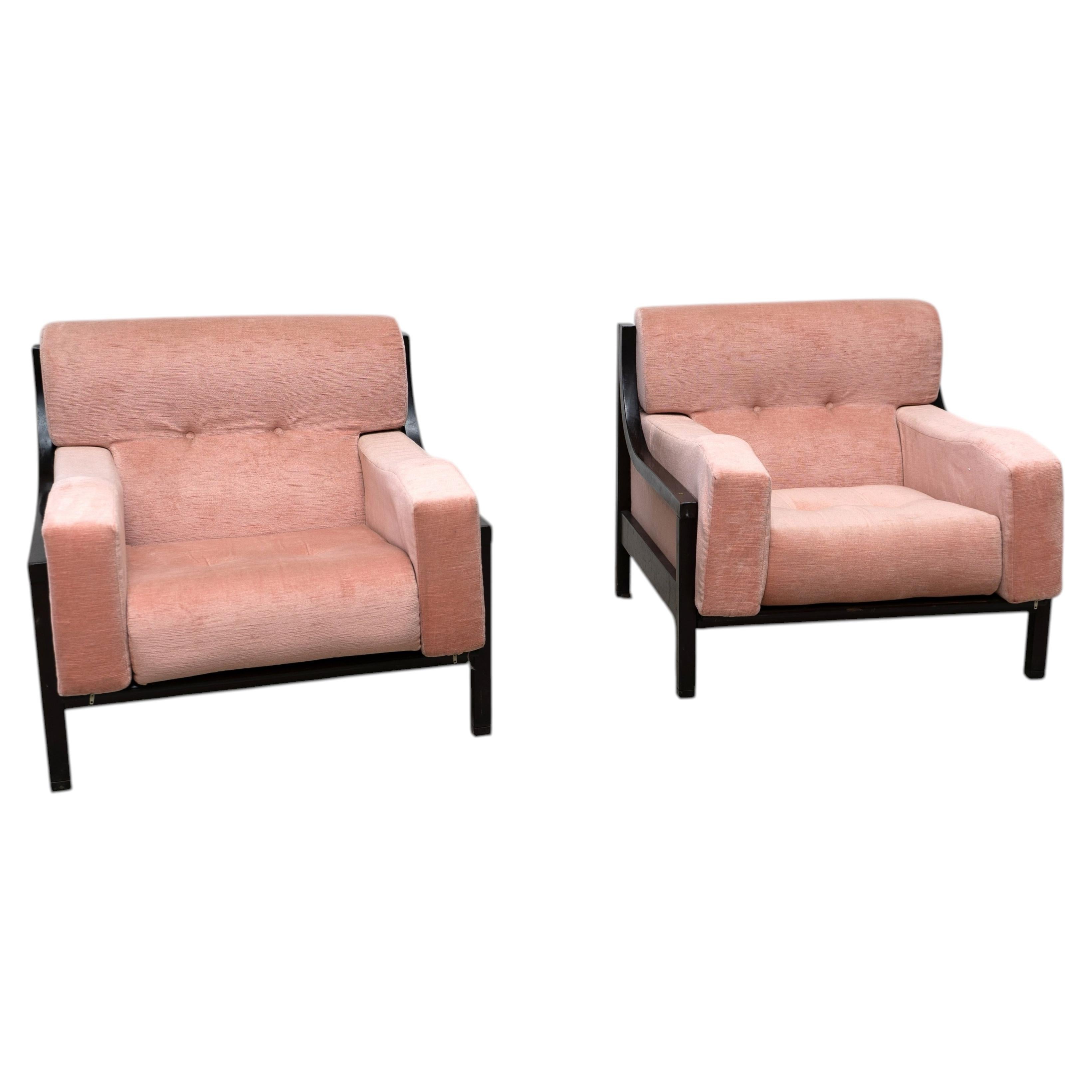 Set of two Italian lounge chairs