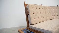 Geschwungenes Sofa von Guillerme et Chambron für Votre Maison