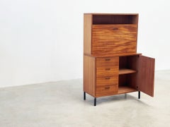 Armario o secreter vintage de teca de Simpla Lux