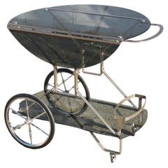 Carrello da bar francese di metà secolo in vetro fumé e cromo - Carrello da bar a goccia anni '60