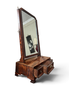 Miroir de coiffeuse à battants en acajou géorgien, vers 1780