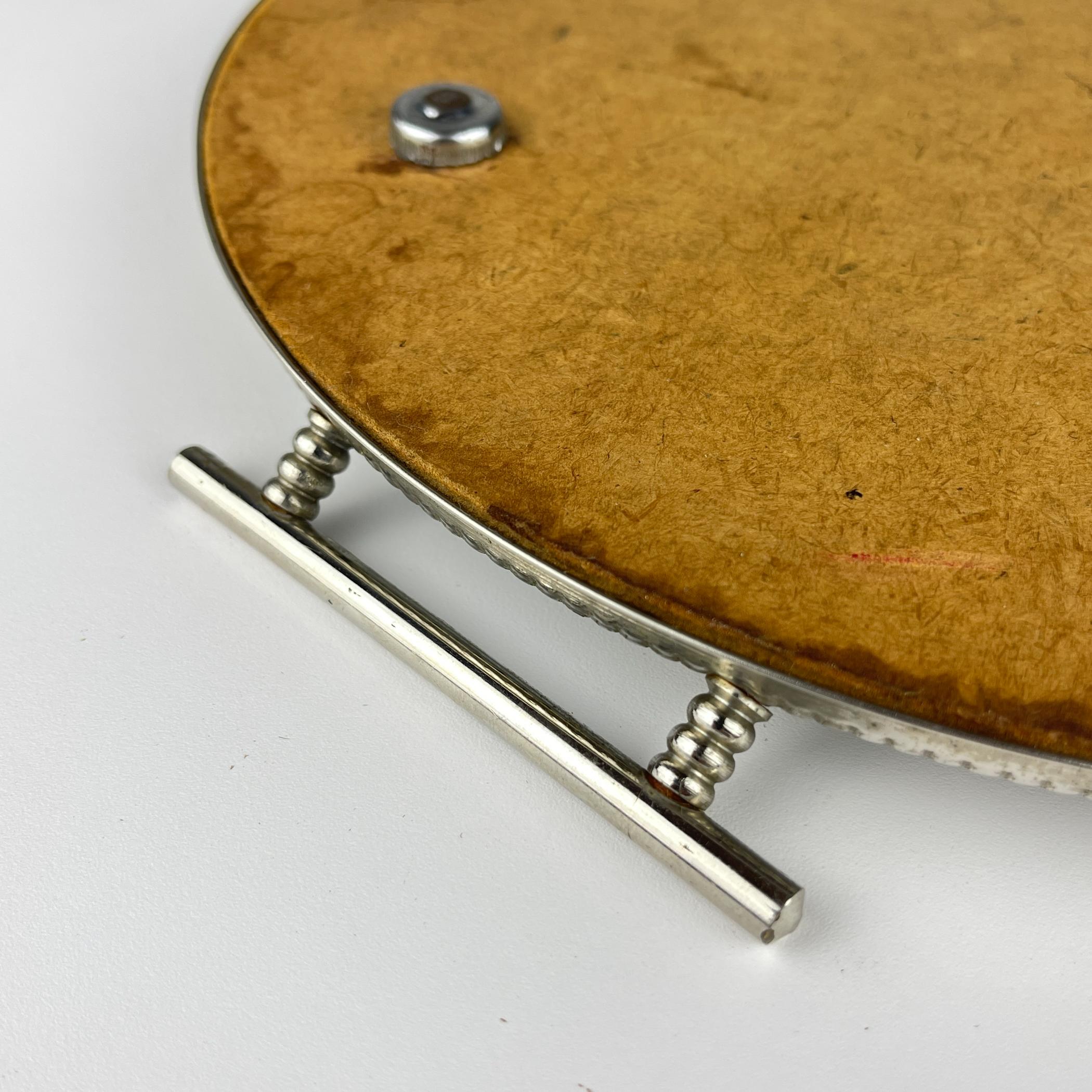 Vintage Metalltablett mit Spiegel, Italien 1970er im Angebot 3