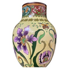 Vaso monumentale in porcellana di Sarreguemines