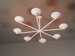 Lámpara de araña de yeso con 52" de radio, diseñada por Tracey Garet, acabado blanco