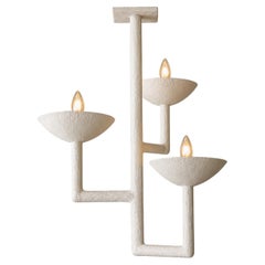 Lámpara de yeso «3 Cup» de Tracey Garet, diseño inspirado en Giacometti