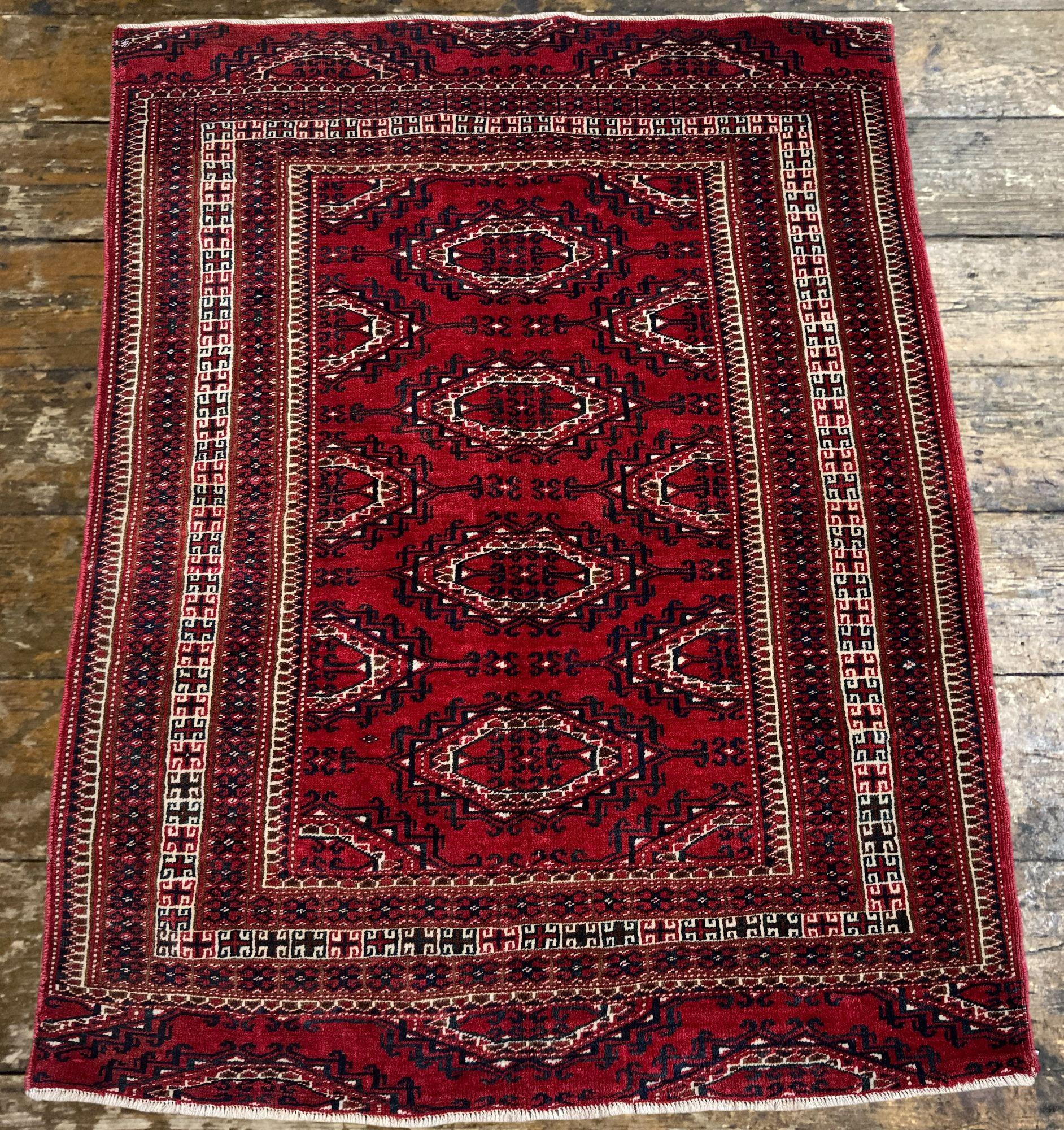 Tappeto vintage Turkmen Yomut 1,22 m x 0,95 m In condizioni buone in vendita a St. Albans, GB