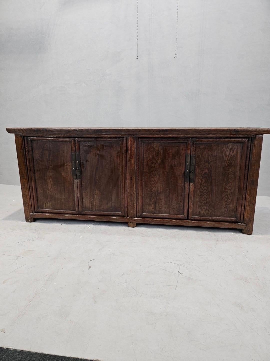 Antique Shanxi Province Elm and Brown Lacquer Sideboard For Sale 7