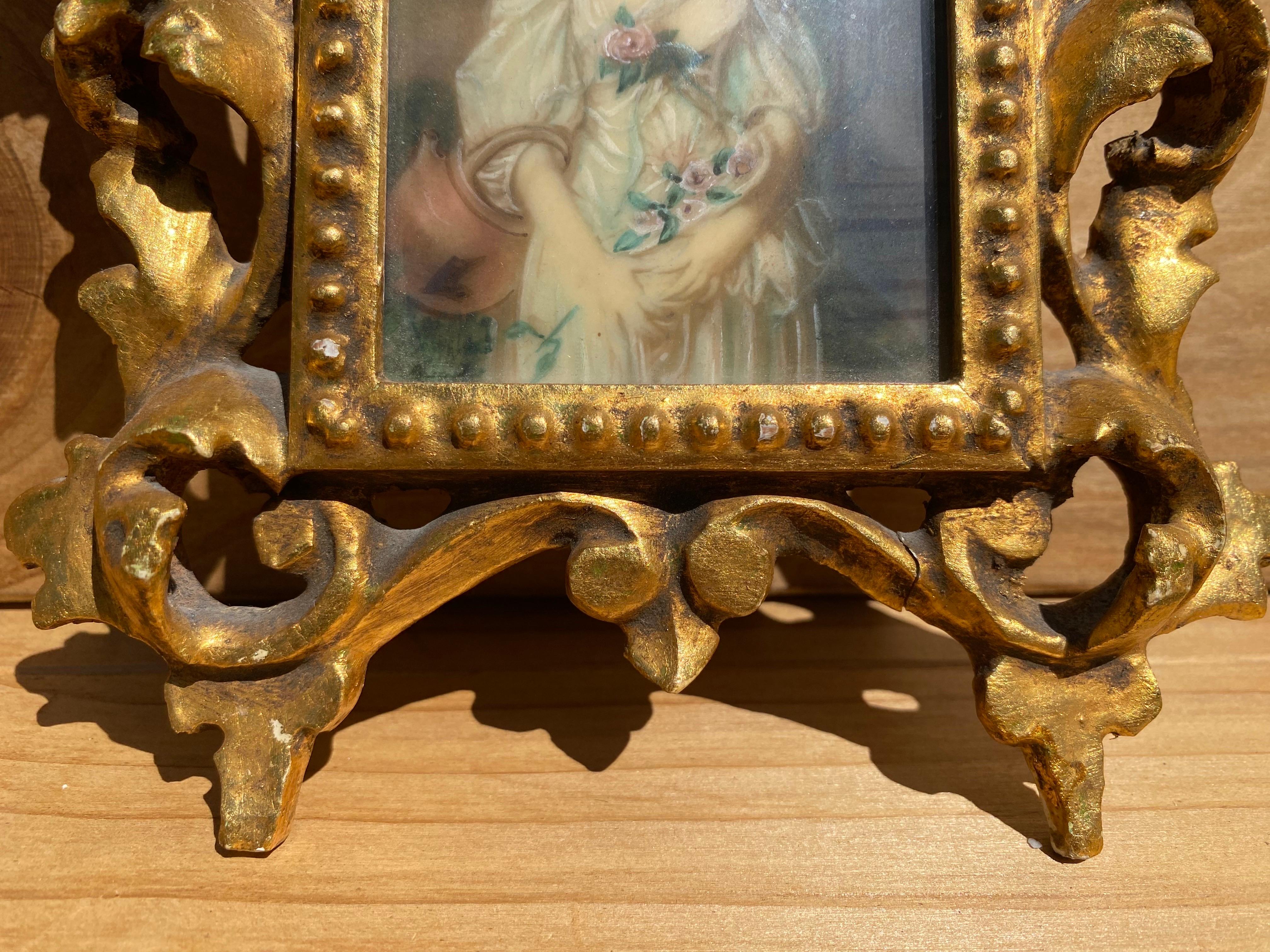 Peint à la main Portraits victoriens anciens sur plaques de porcelaine peintes à la main dans des cadres sculptés en vente