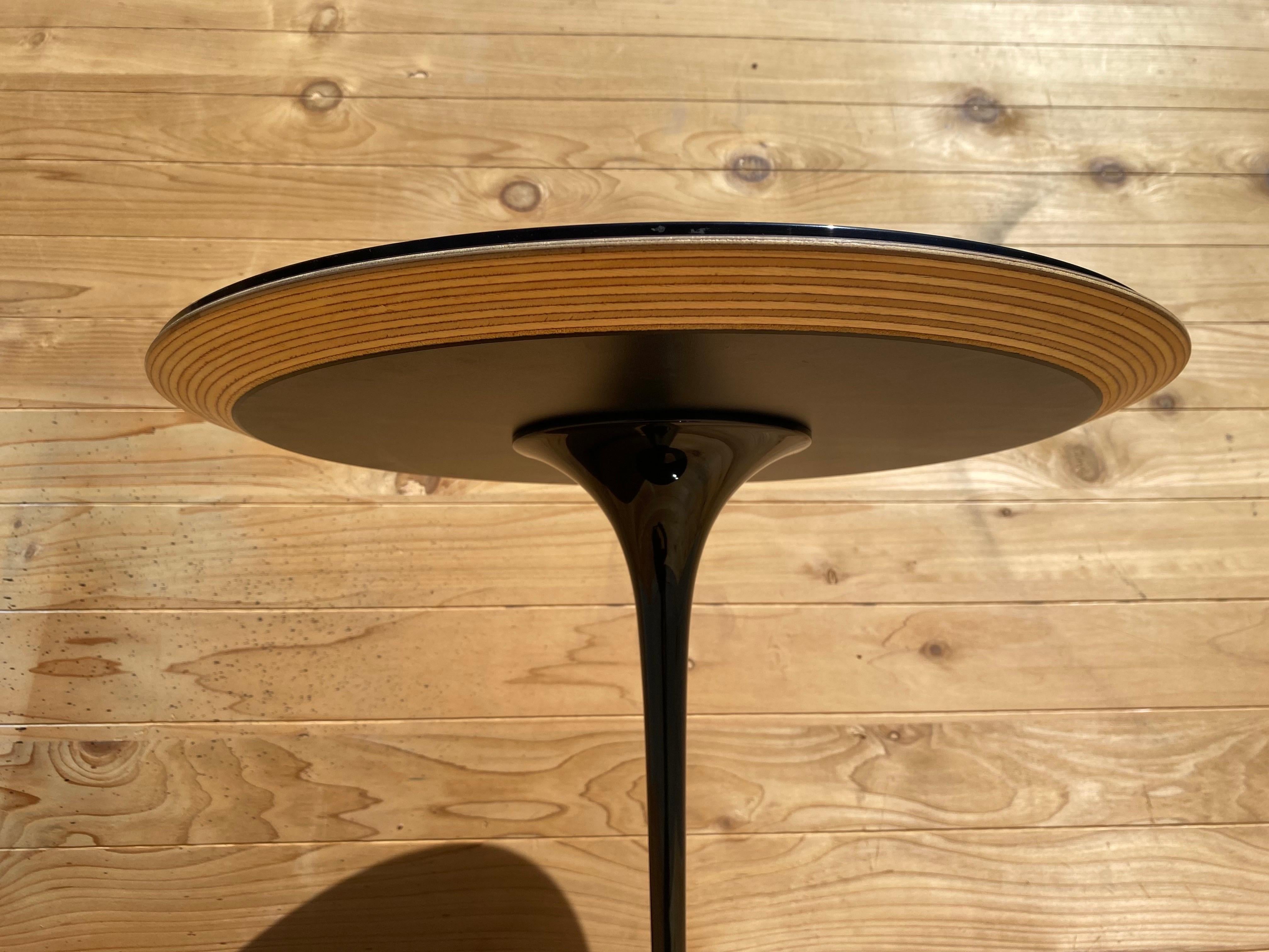 glass top tulip table