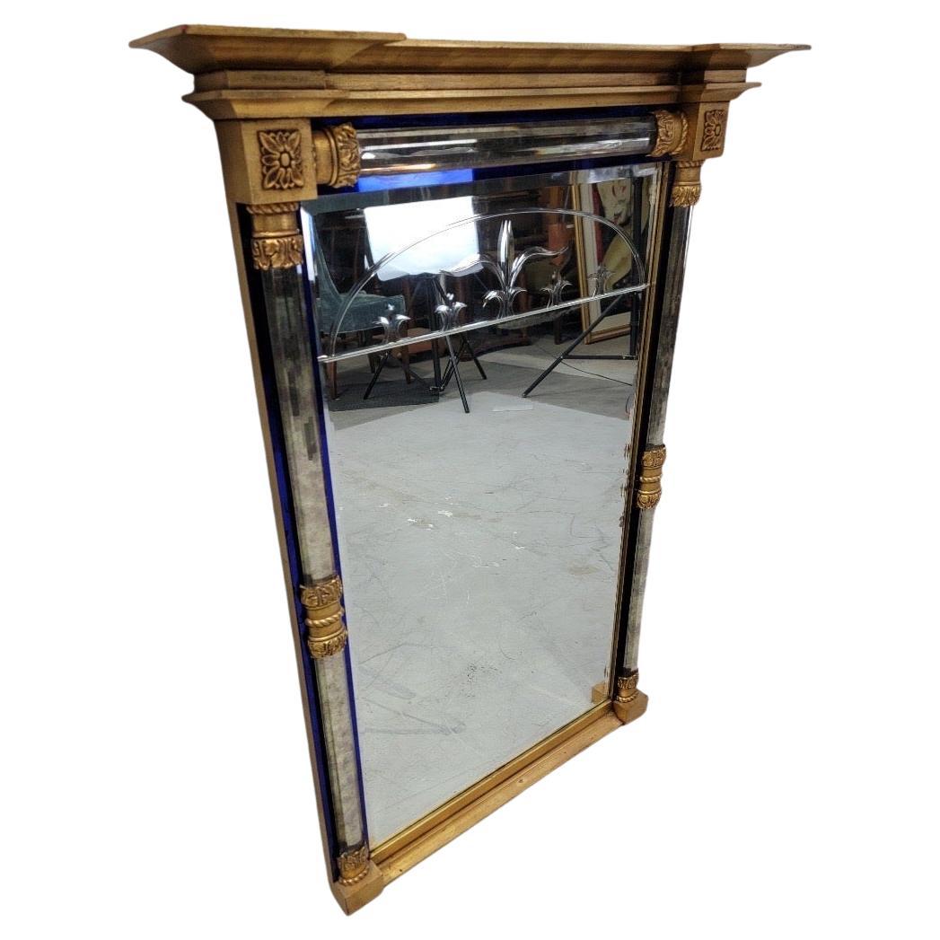 Espejo de Pared Dorado Estilo Imperio Vintage con Bordes de Cristal Biselado y Ribete Azul Cobalto