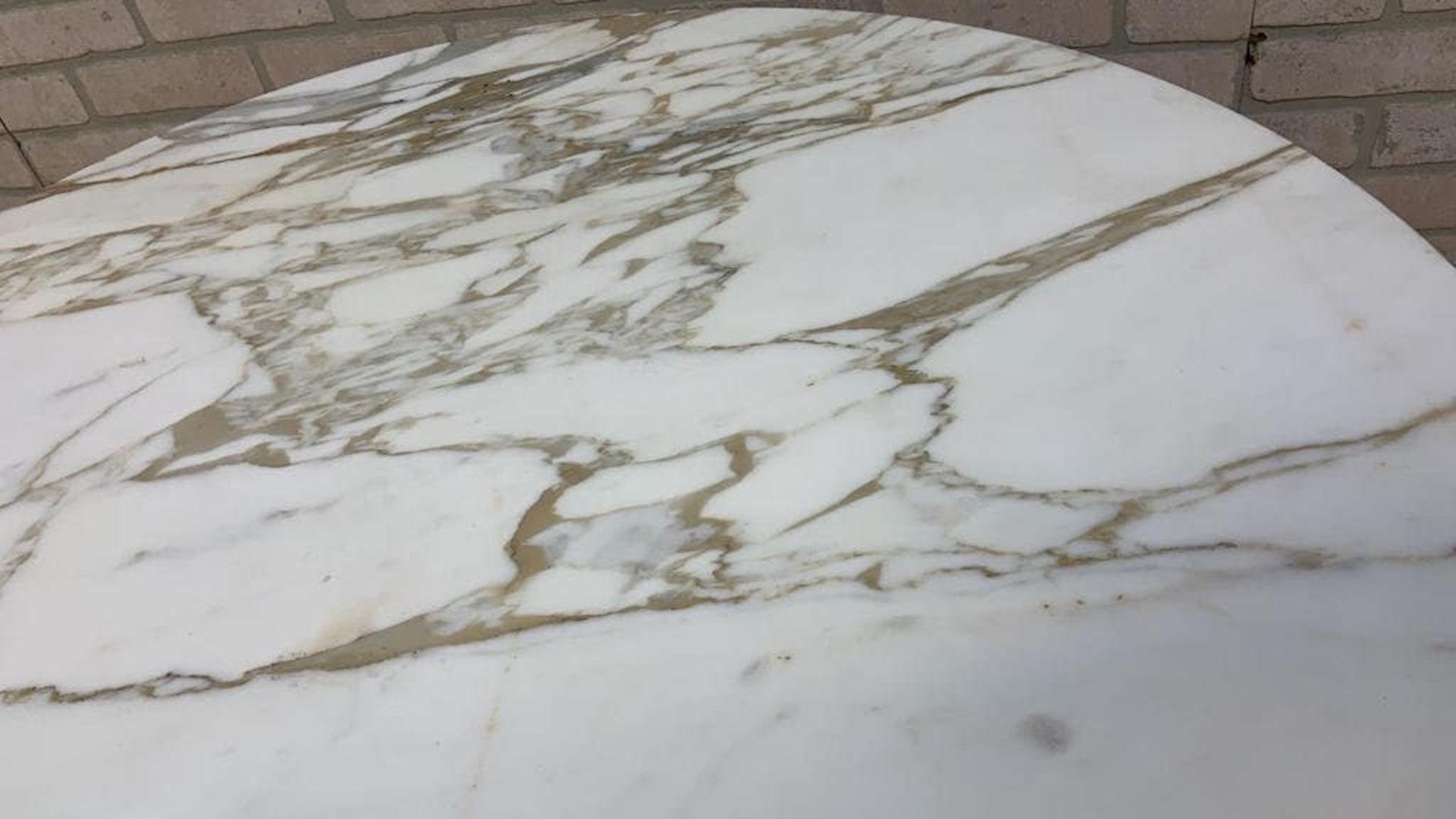 20th Century MCM Structural Metal Octagonal Pedestal Base Marble Top Cocktail Table For Sale
