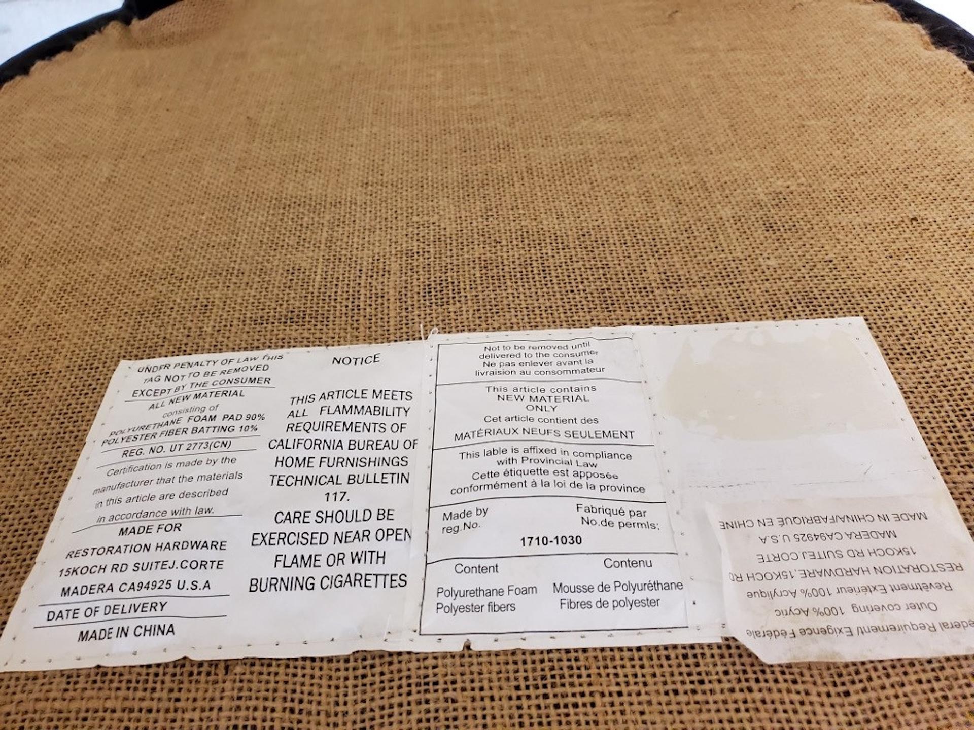 Restoration Hardware Französisch Hocker in Barrelback neu gepolstert - Satz von 3 im Angebot 7