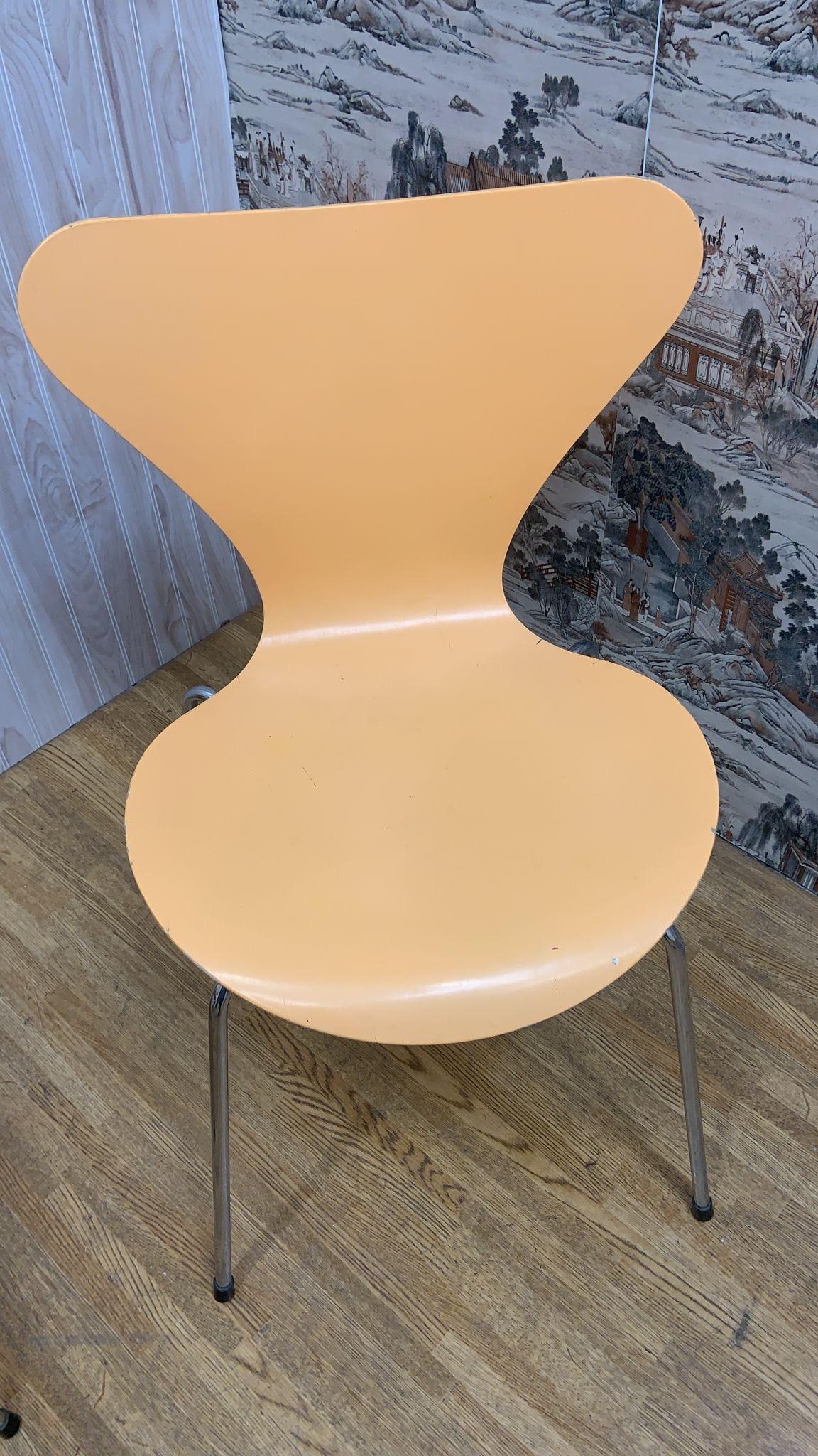 20th Century Mid Century Modern Arne Jacobsen For Fritz Hansen Series 7 Chairs - Set of 7 For Sale