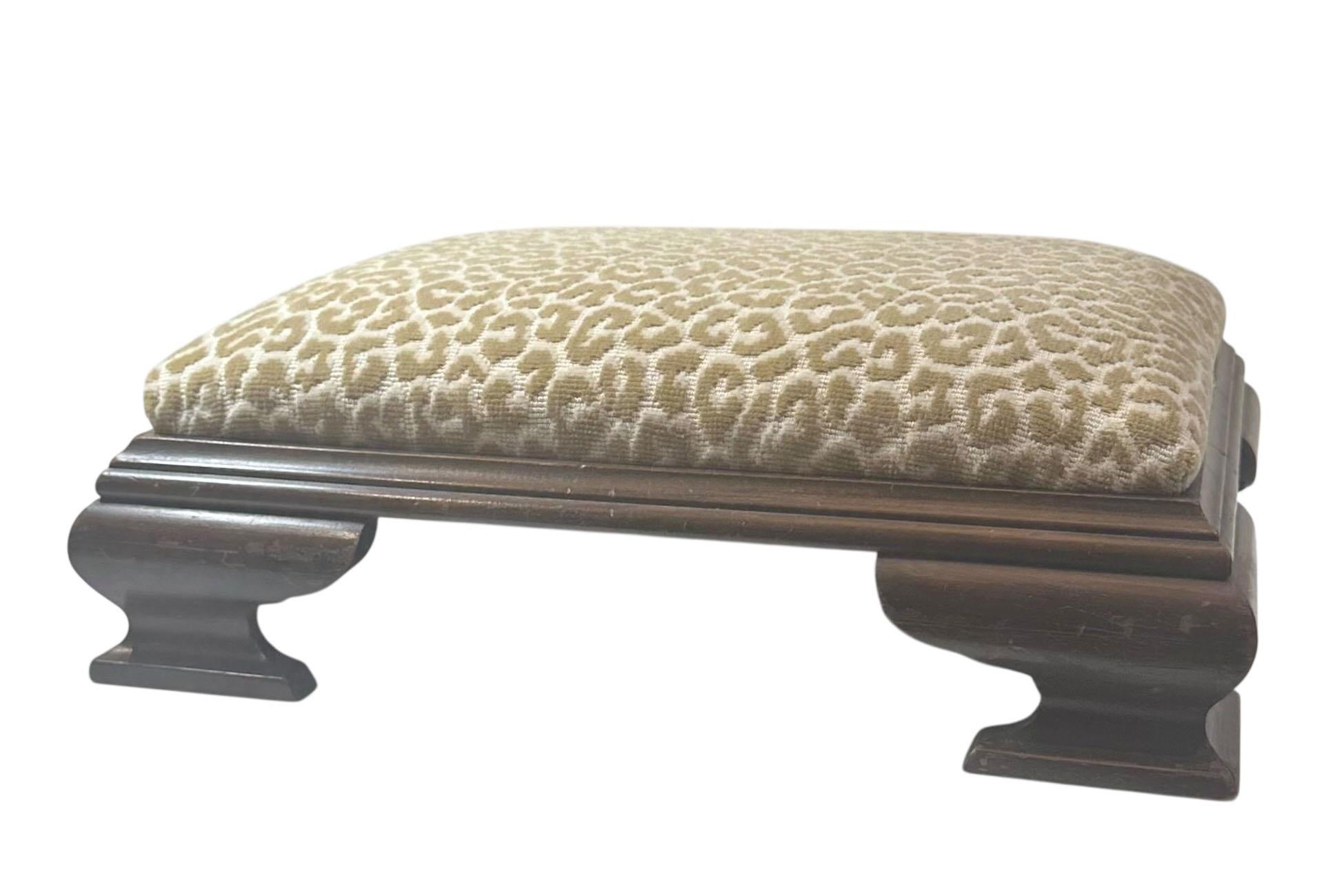 Chippendale Style Bench In Scalamandre In Good Condition For Sale In Tampa, FL