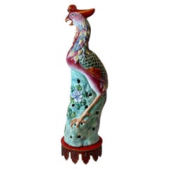 Große antike chinesische Export-Porzellanfigur eines Phönix im „Famille Rose“-Stil