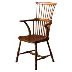 18th century Comb back Ash and Elm windsor chair