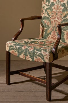 Sedia da scrivania in mogano georgiano rivestita in tessuto tapestry