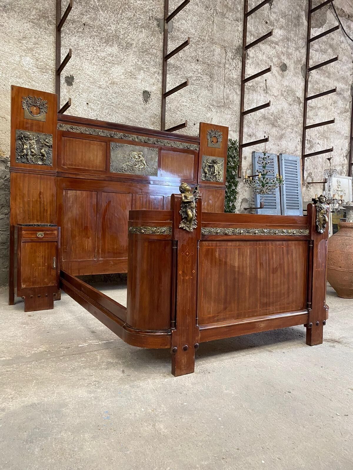 Antique Italian Renaissance Bed with Bedside For Sale at