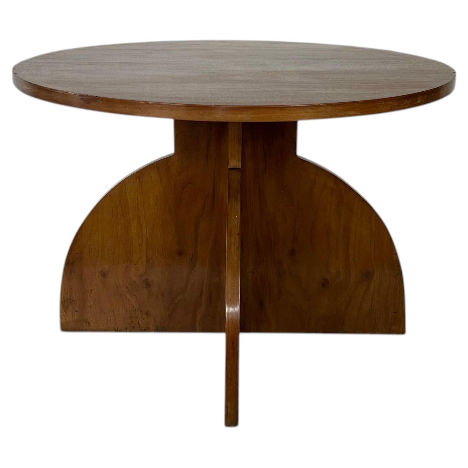 Should a side table be lower than a sofa?