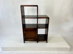 Modernist art deco bookcase / shelving unit in oak. English, c.1930