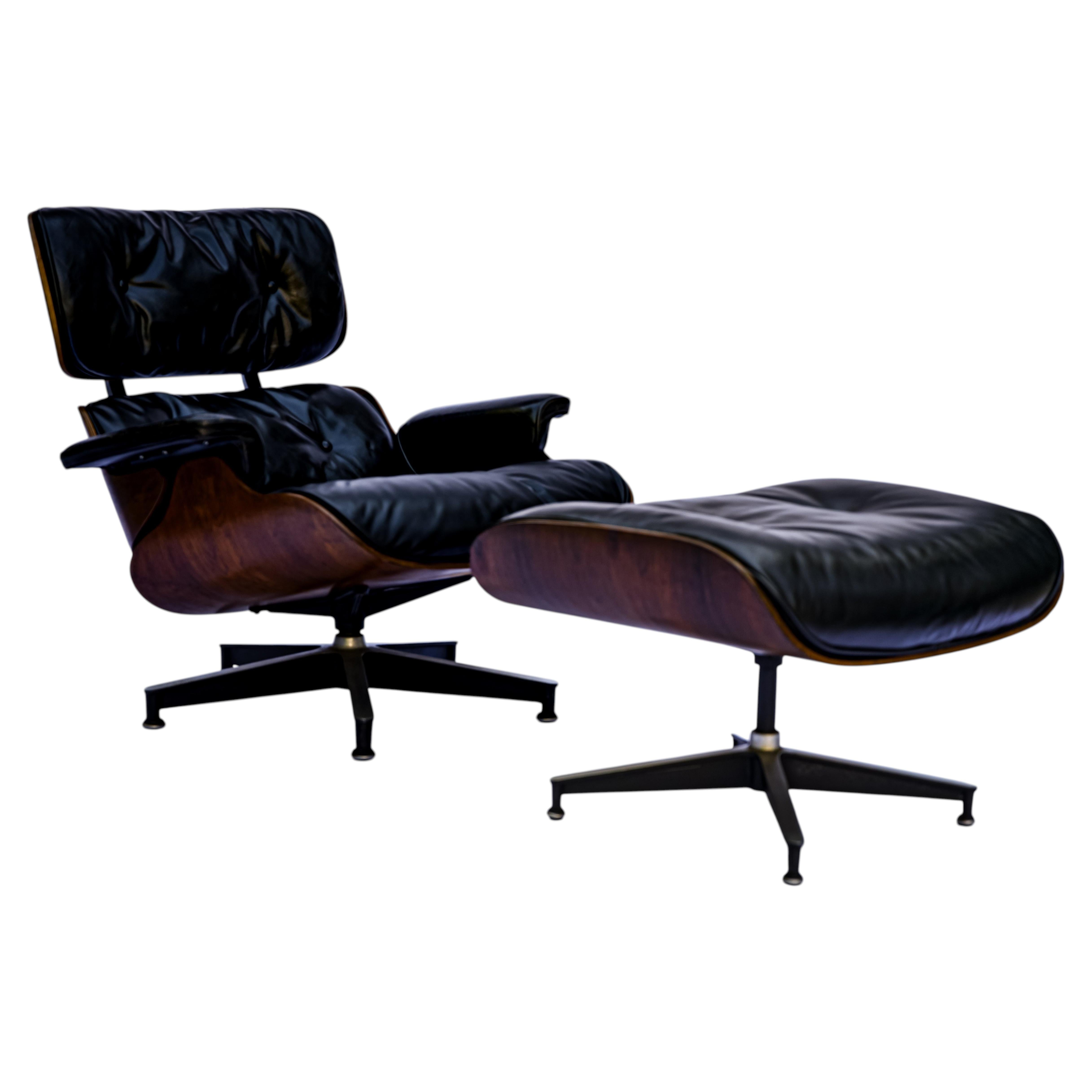 Eames Lounge Chair and Ottoman Set, Black Leather, 1960s USA