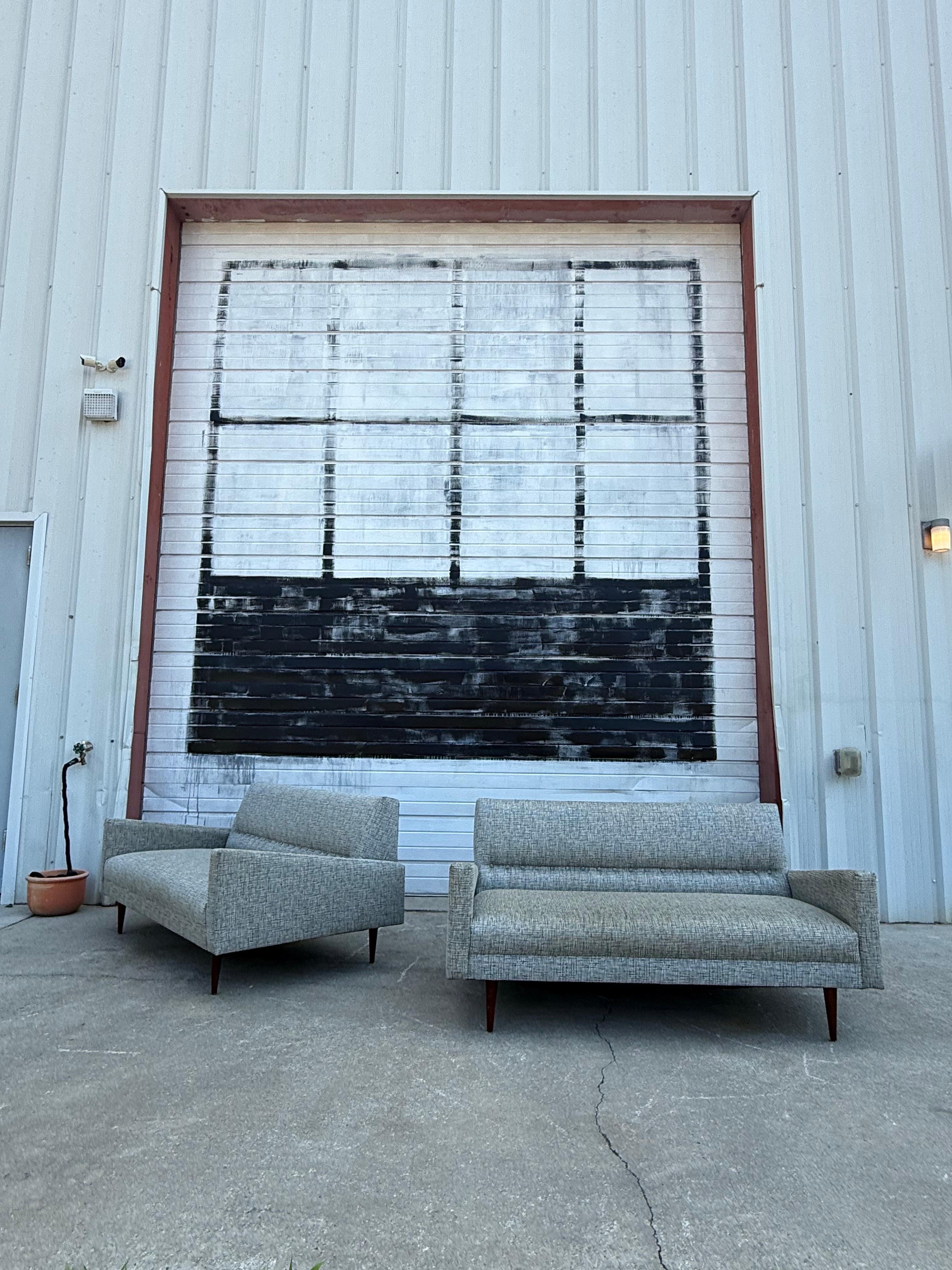 Mid-Century Modern Vintage CUSTOM MADE en vente