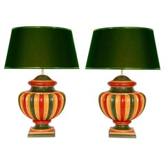 Lampes de table italiennes vintage : grandes lampes en bois sculpté en forme de vase, années 1980, la paire