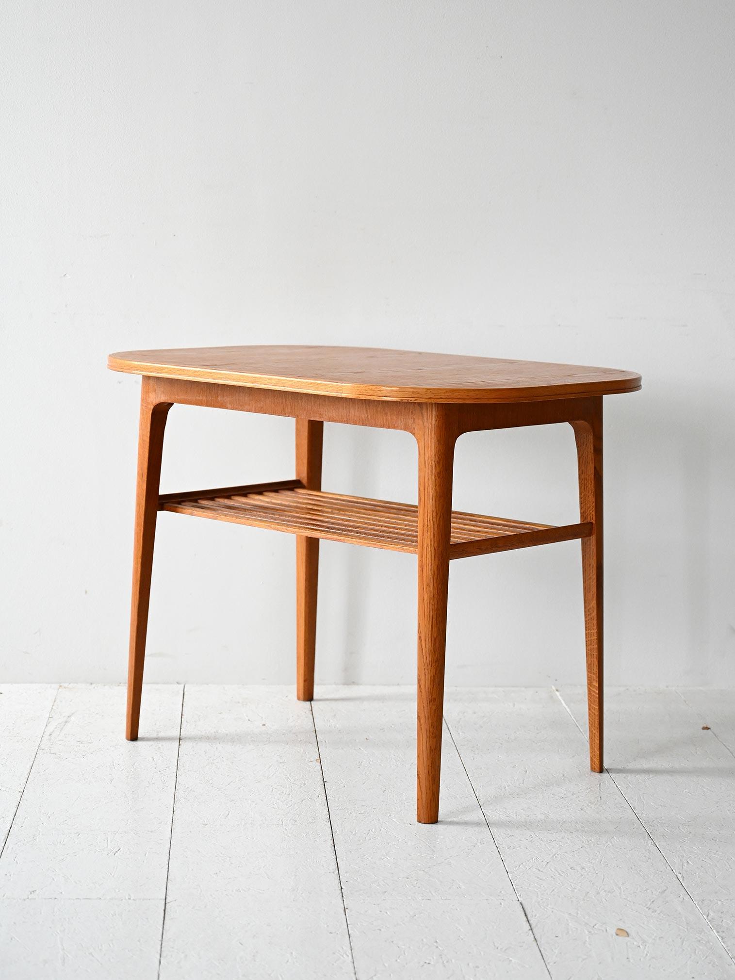 Scandinave moderne Tavolino da salotto scandinavo anni 60 in rovere en vente
