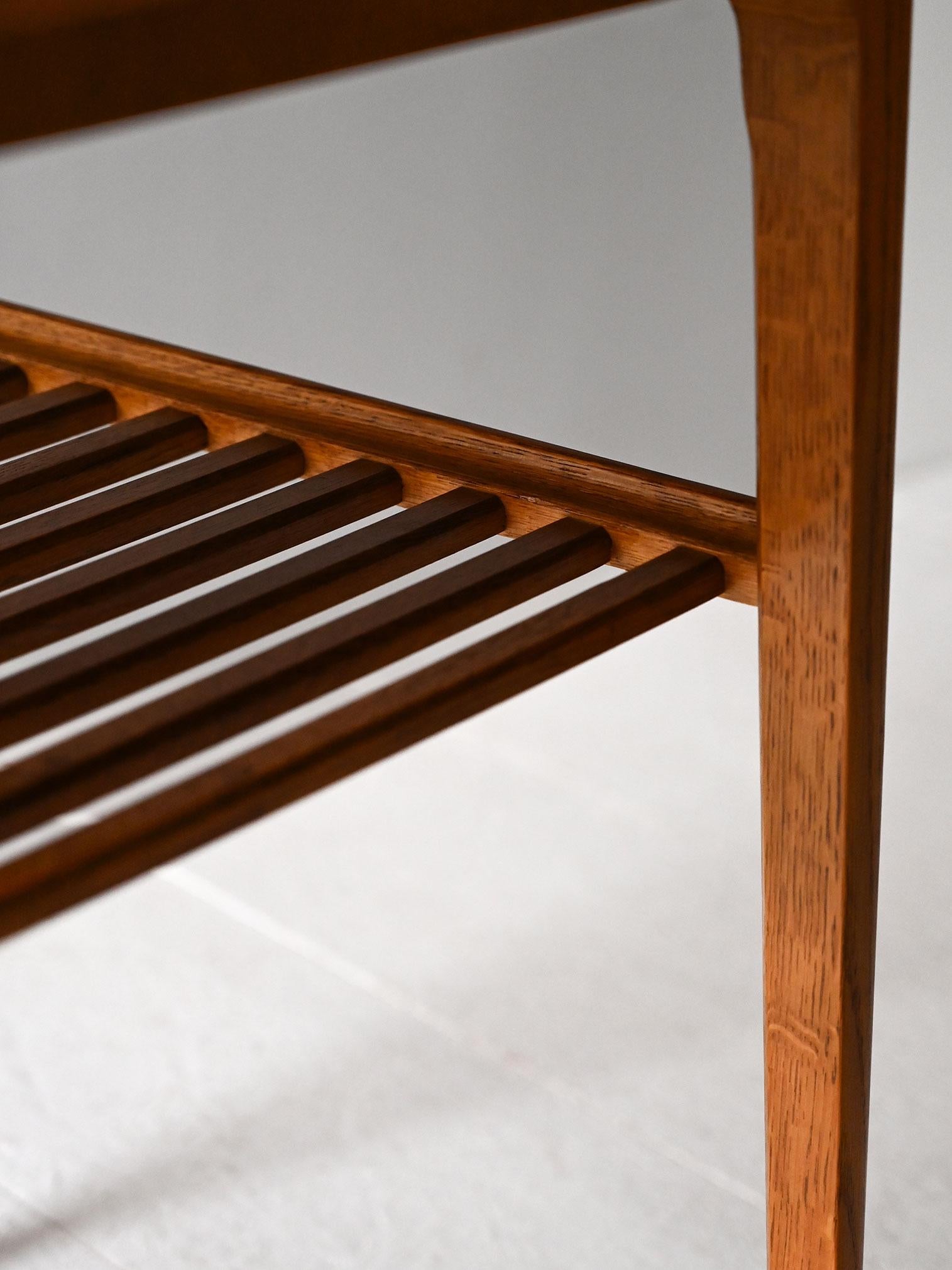 Mid-20th Century Tavolino da salotto scandinavo anni 60 in rovere en vente