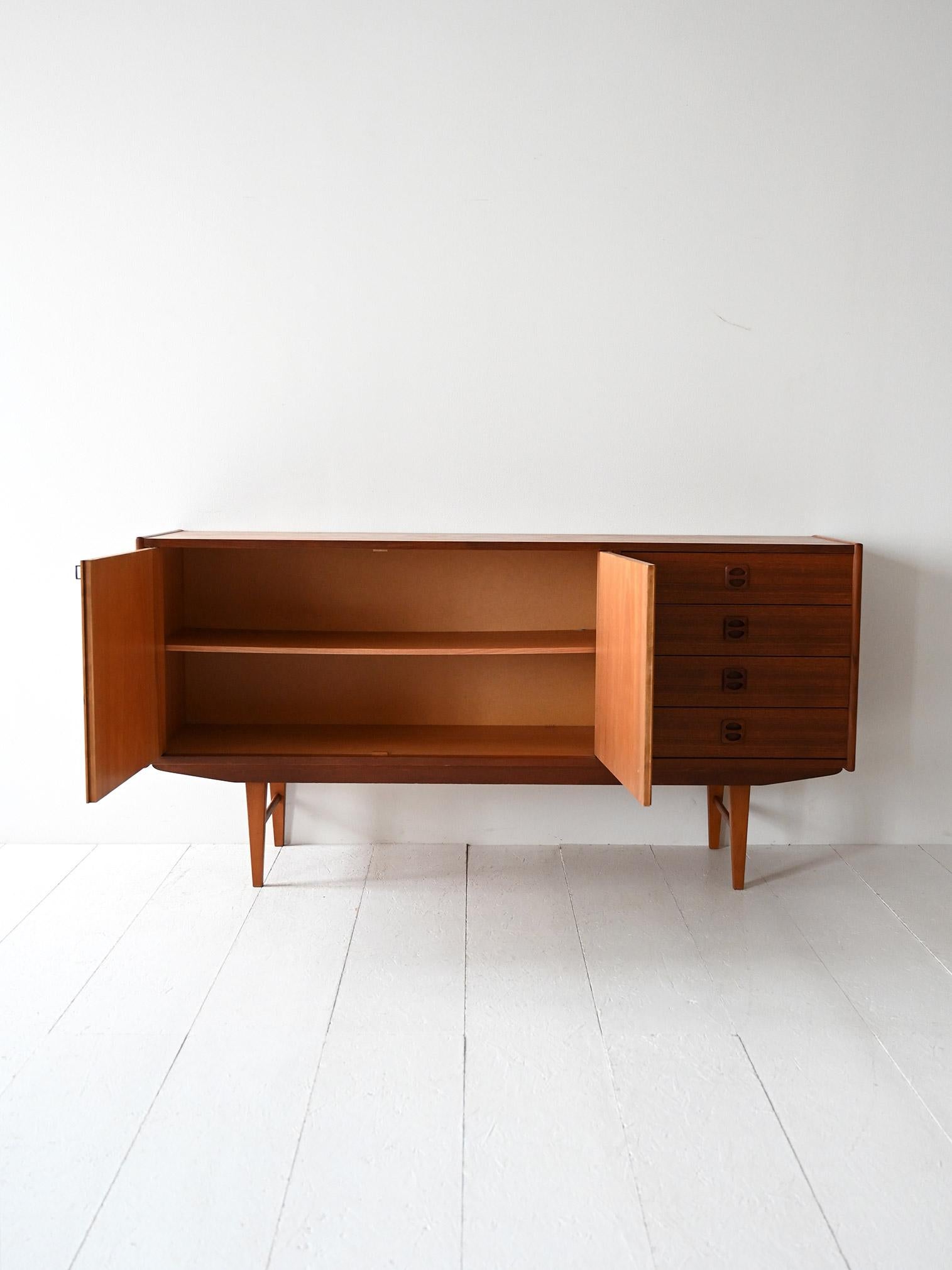 Scandinavo moderno Sideboard scandinavo vintage in teak in vendita