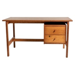 “GE-125” Desk by Hans J. Wegner for GETAMA, 1960s