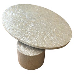 Magnifique table basse unique en nacre de style Memphis