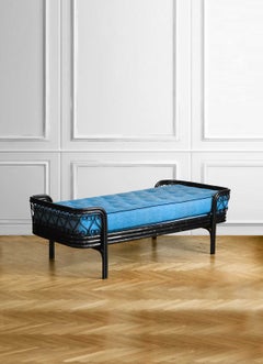 Daybed in Black Glazed Bamboo Complete with Cushion
