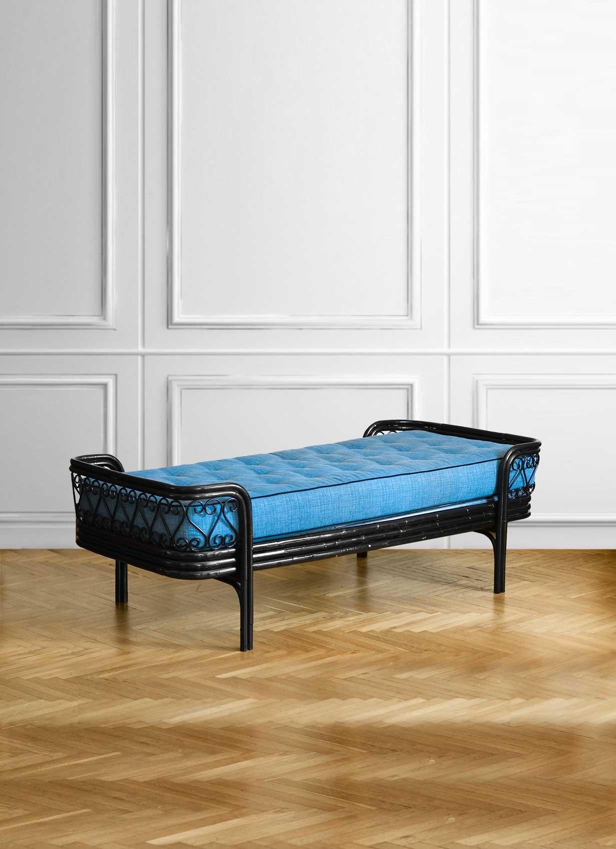 Daybed in Black Glazed Bamboo Complete with Cushion In Good Condition In Roma, RM