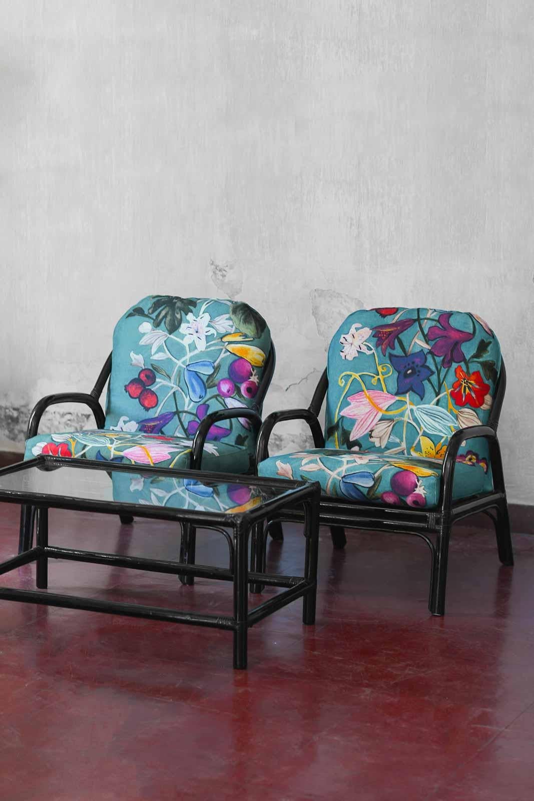 Fin du 20e siècle Ensemble de salon en bambou laqué noir avec coussins en tissu 