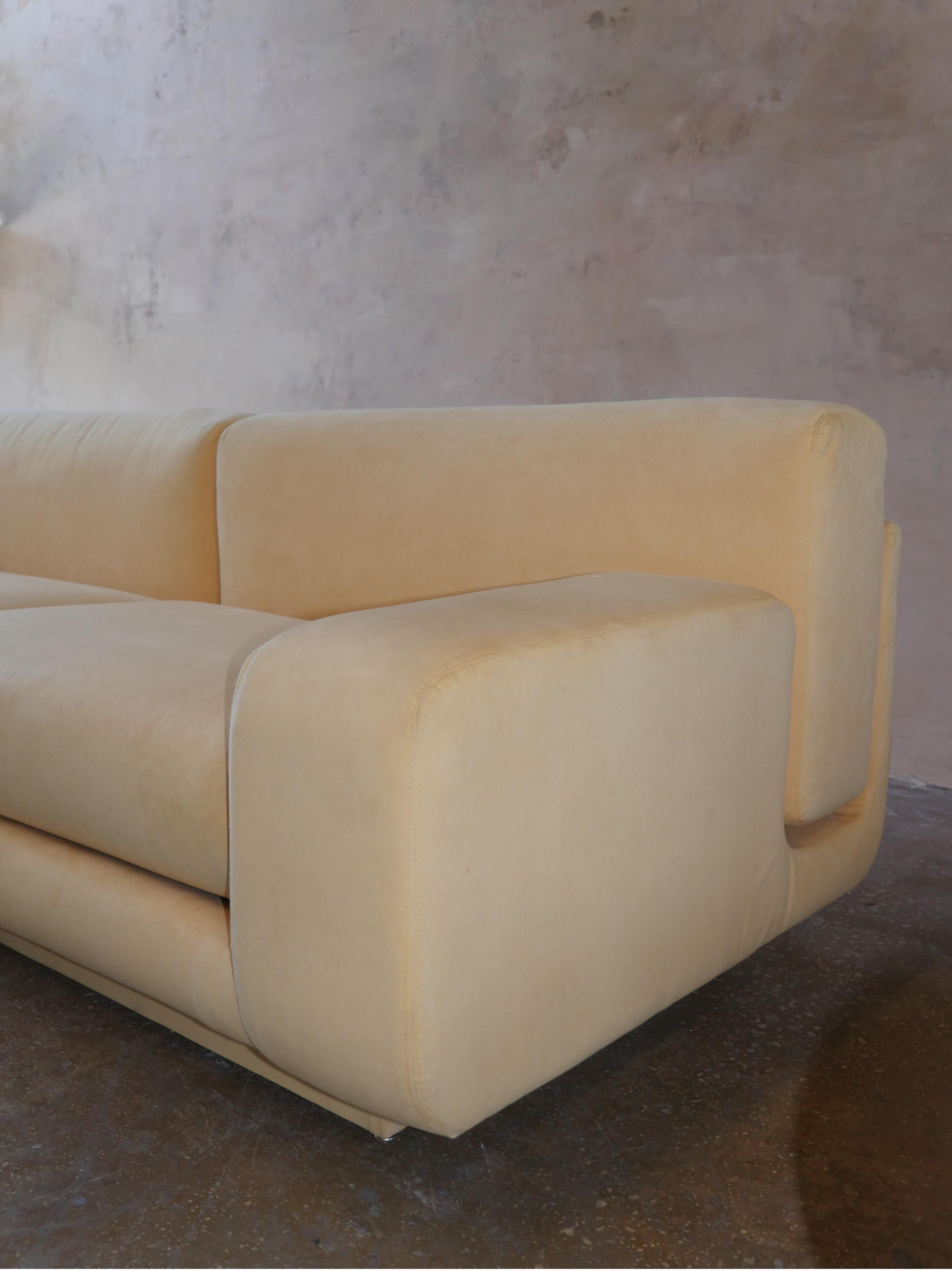 1980s Postmodern Sofa by Preview 1