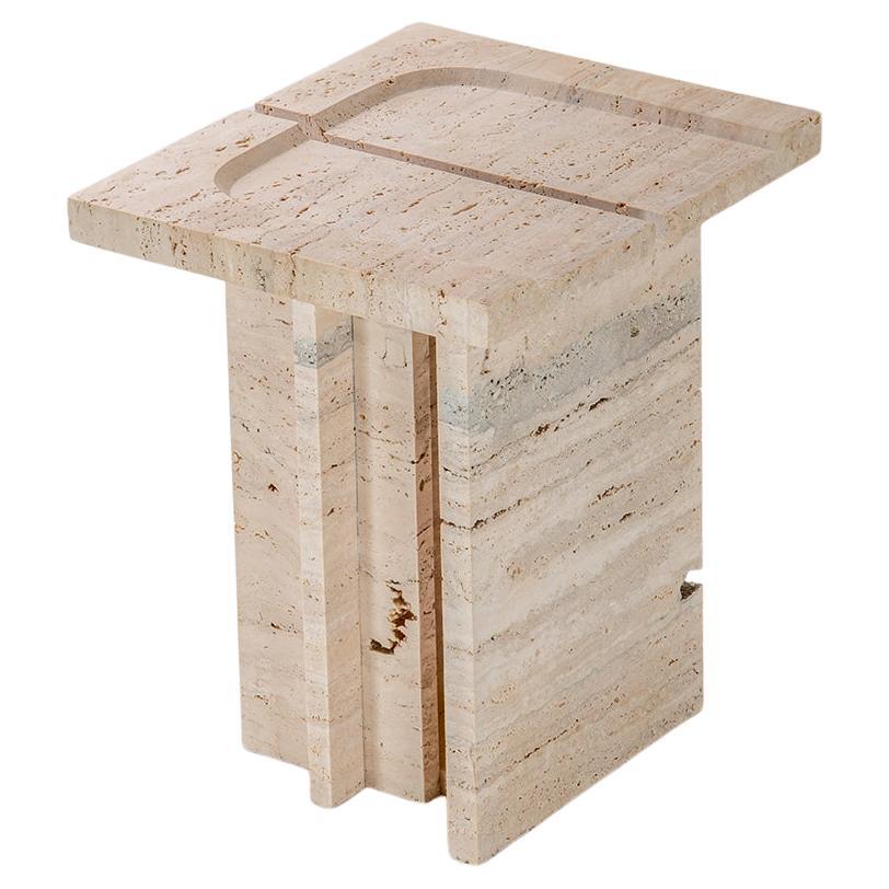 Stool Roman Travertine Biege Contemporary Handcrafted Kahn by Sanna Völker in vendita