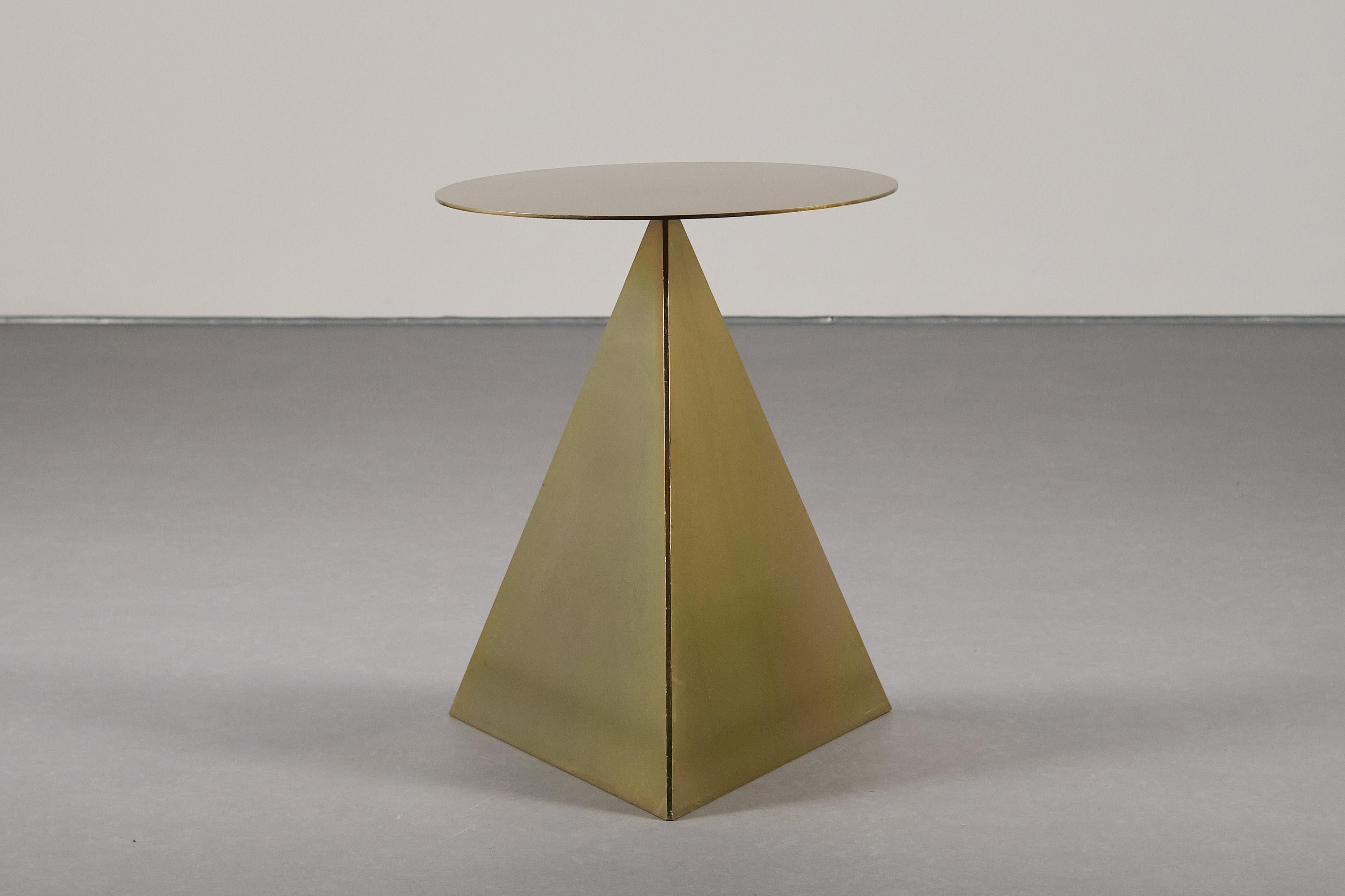 The Difficult Table by Cristian Herrera Dalmau — Varnished Bichromated Iron Side Table

The Difficult Table is an expressive, sculptural side table crafted in bichromated iron, featuring a geometric form and an intentionally unresolved finish. The