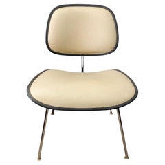 1970er Jahre Ein Paar DCMU-Stühle von Charles und Ray Eames für Herman Miller